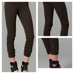 DL1961 NEW Black Jogger Pant Jeans City Cinch Size 27 NEW NWT